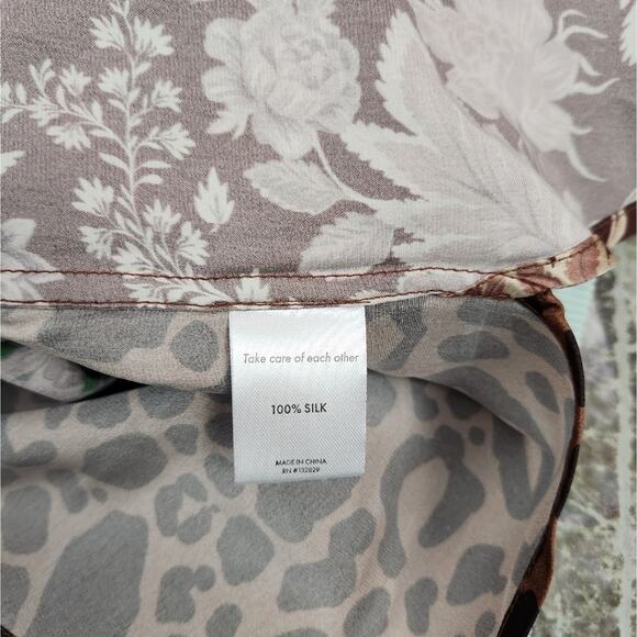 Tell Your Friends Long Sleeve Shirt in Lana Multi Small NWT Silk Button Down - Picture 9 of 9